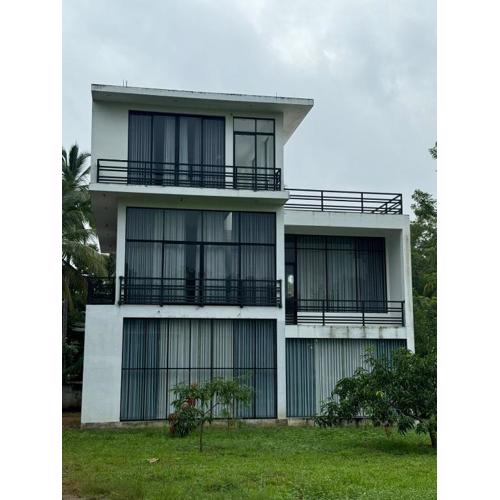 Pearl White Residency-HOTEL