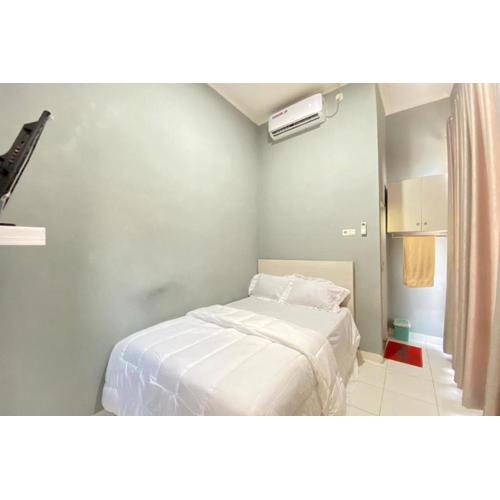 Pelangi Guest House Palembang RedPartner
