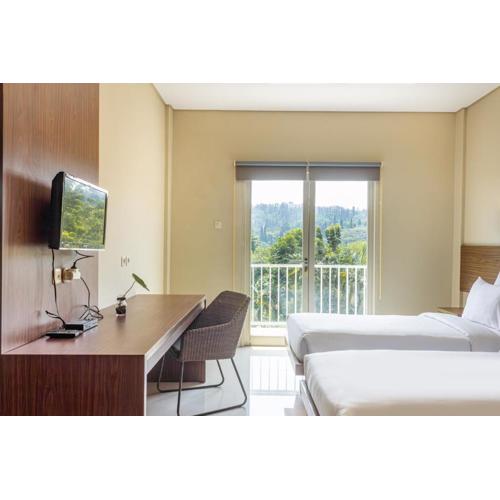 Pelangi Hotel at Artotel Pelangi Park