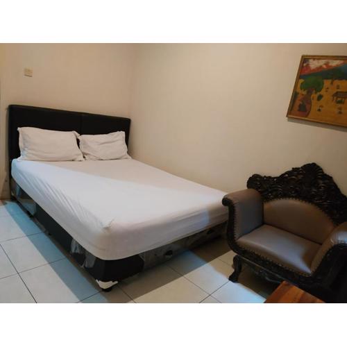 Pemda 22 Mansion Mitra RedDoorz