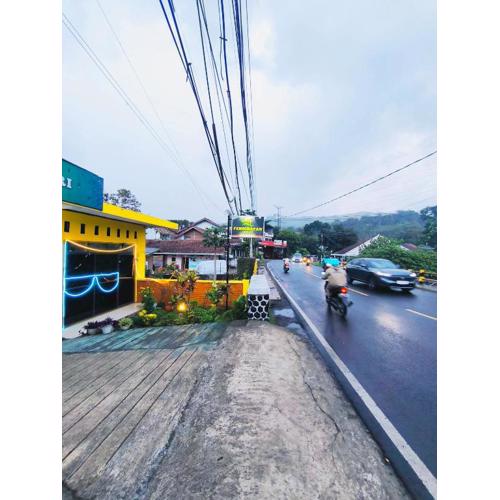 Penginapan Legok Asri