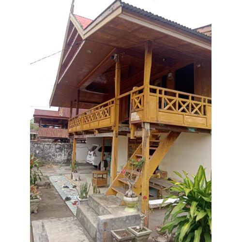 Penginapan Nailah Asari pak andi supratman