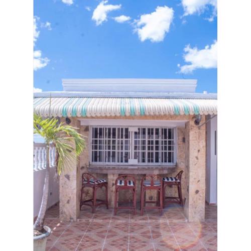 Penthouse con jacuzzi La cueva de los 3 ojos