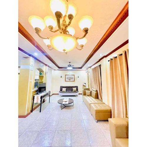 Per Room Booking Host Homes Apitong 3BR Apartelle