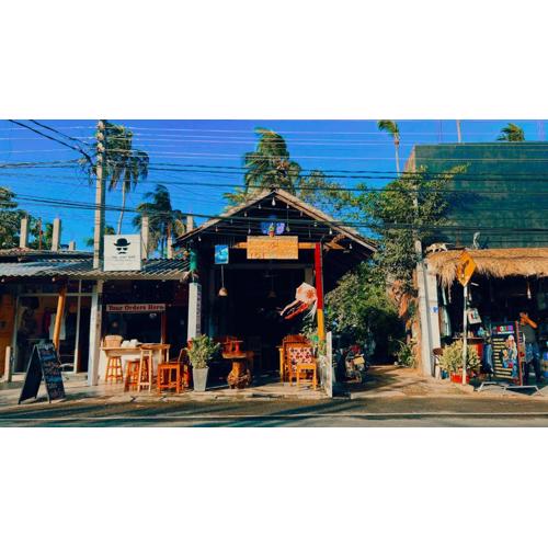 Perera Hotel & Restaurant