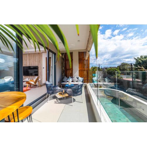 PEREYBERE - STUNNING APARTMENT- ONE BAY Residence - Apt 11