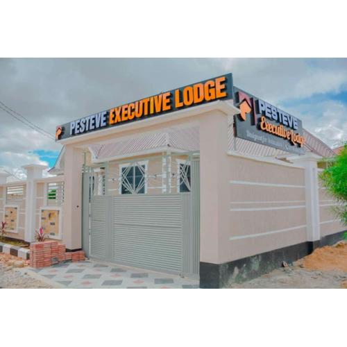 Pesteve Executive Lodge