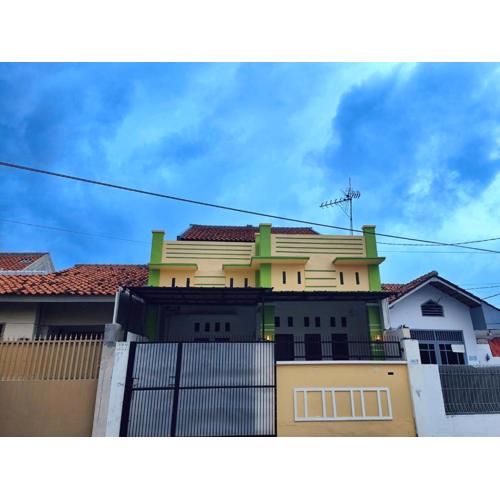 Pet Friendly - KenVan Homestay Cirebon