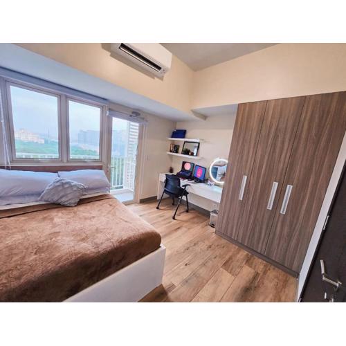 Pet & WFH Friendly Home Near BGC