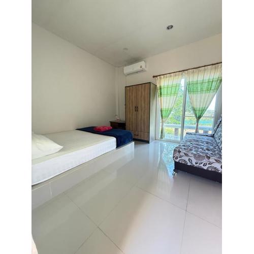 PhaluaiHomestay พะลวยโฮมสเตย์