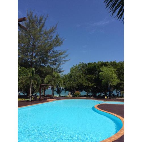 Phayam Cottage Resort