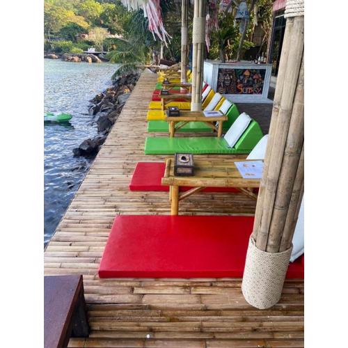 Phi Phi Green House & Sunsky Hostel