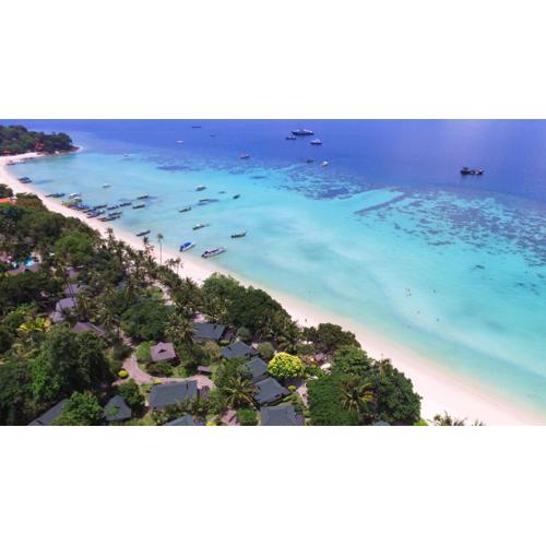 Phi Phi Holiday Resort, Leam Tong Beach