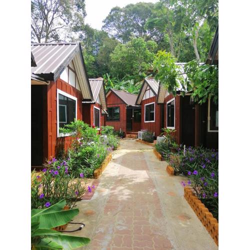 Phi Phi Long Beach Bungalow ( Had Yao)