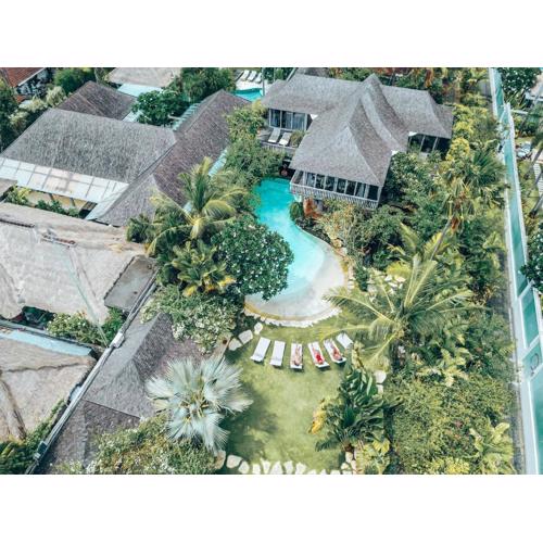 Phinisi Villas - Seminyak Beach