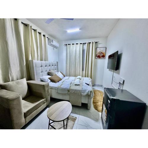 Phoenix Studio Stays