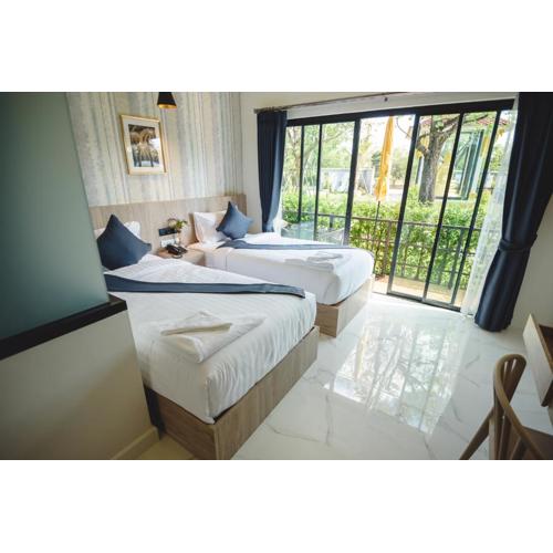 Phuengluang Riverside Hotel Chanthaburi