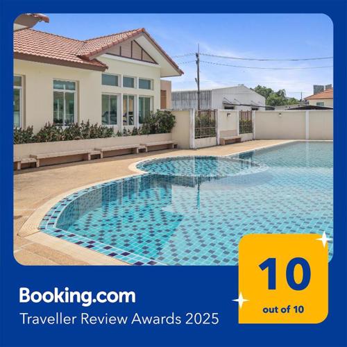 Phuket 3-Bedrooms Private Family Villa 220M2 Swimming Pool and Gym-Fitness