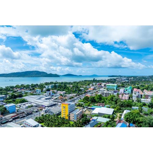 Phuket Five Fortune Holiday Hotel