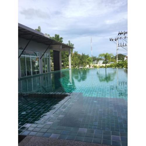 Phuket naka Condon-41无边泳池免费上网免费停车位