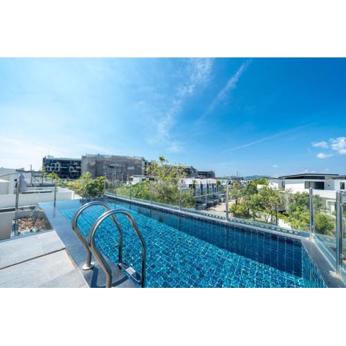 Phuket villa in Laguna