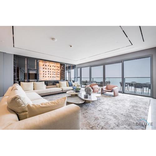 Picturesque 3BR with Assistant Room in The One JBR by Deluxe Holiday Homes