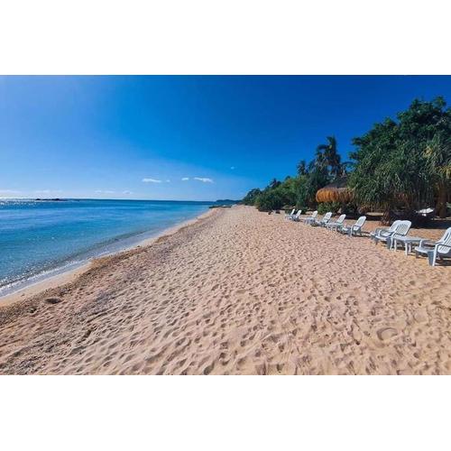 Pili Beach Resort Agmanic