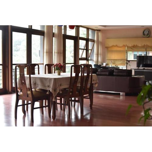 PineHill on a 1740m land