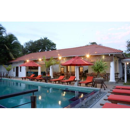 Pinipahana Walauwa Resort & villa