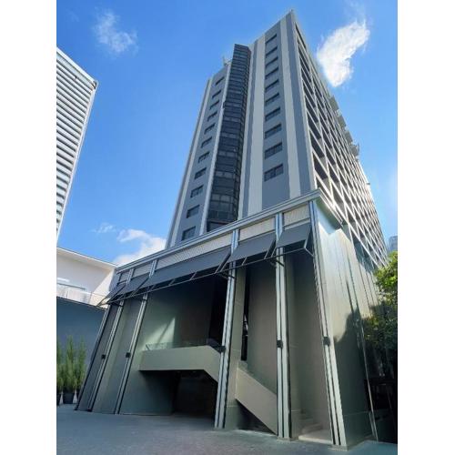 Pinnacle Lumpinee Park Hotel