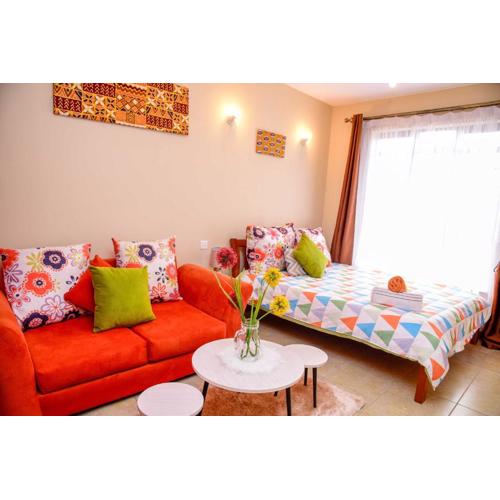 PIT-STOP NAIROBI: LOCATED NEAR AIRPORT & TOURIST CIRCUIT