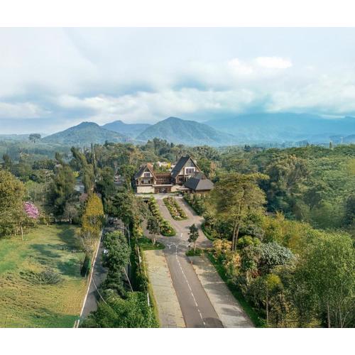 Plataran Puncak Suites