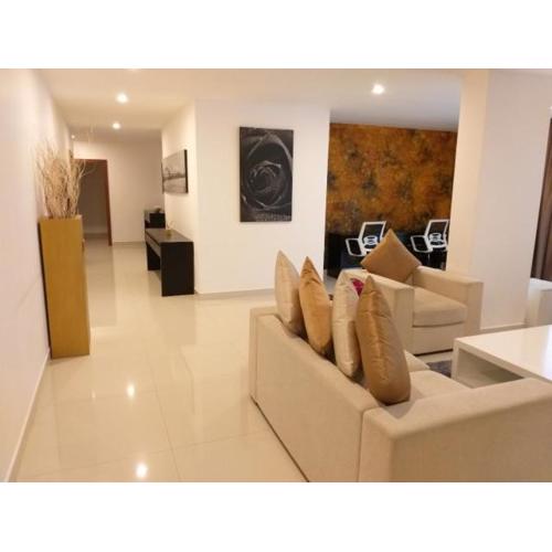Platinum One Private Apartment Luxury Living in Colombo 3