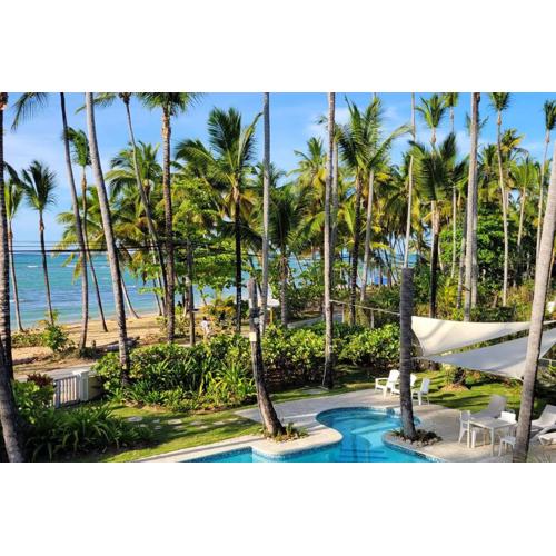 Playa Las Ballenas Oceanfront