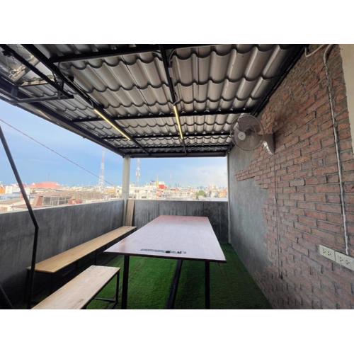 Playground Hostel and cafe Khaosan Road