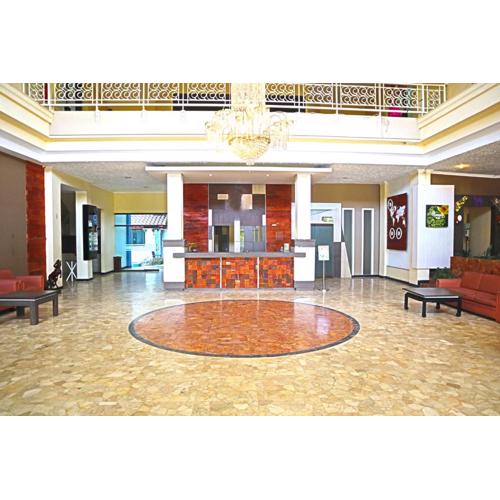 PLUM Prestige Hotel Juanda