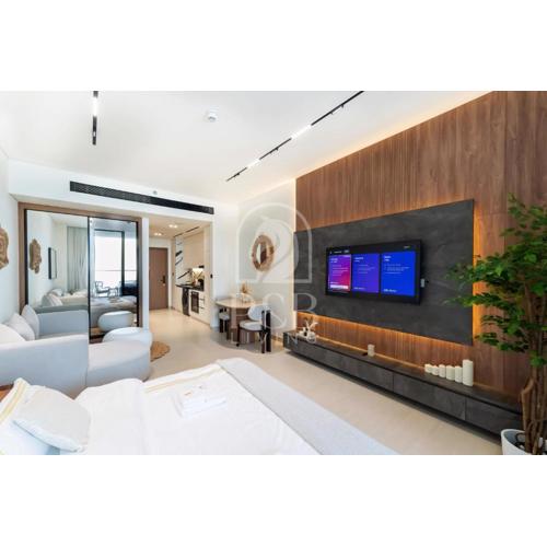 PNB Living - Luxury Studio with Canal Views - Trillionaire Residences, Business Bay