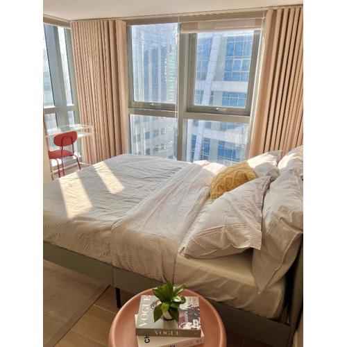 Pod To Go - Eastwood City