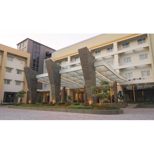 Pollos Hotel & Gallery