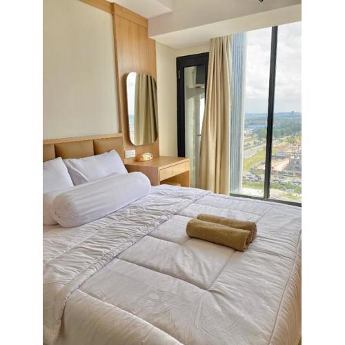 Pollux Habibie Apartment - 1617 Free Wifi & Netflix, Pool & City View