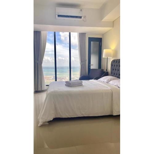 Pollux Habibie Lvl 52 Sea View Studio with Gym,Pool & Netflix