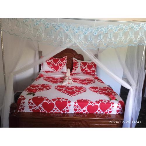 Polycap Cottage Home