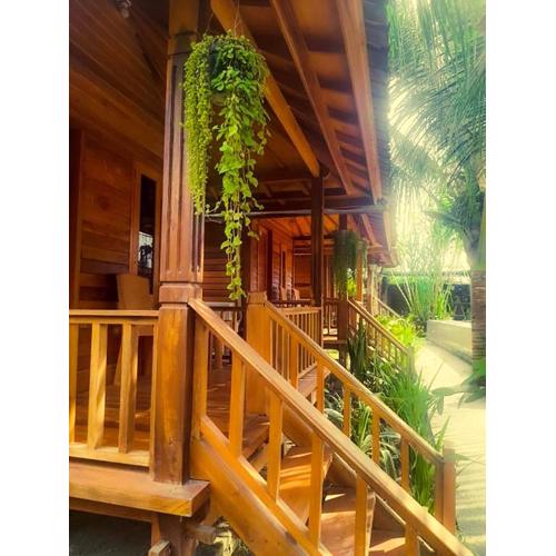 Pondok Elen Mandalika 001