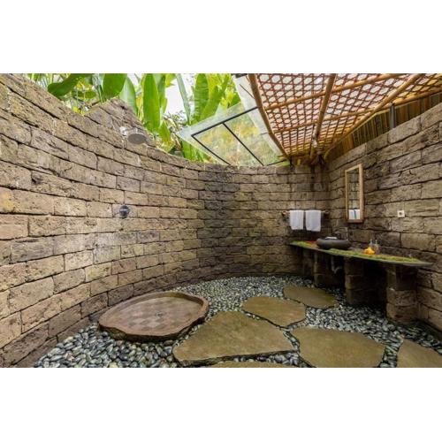 Pondok Indah - 2 bds Eco Bamboo House, Garden