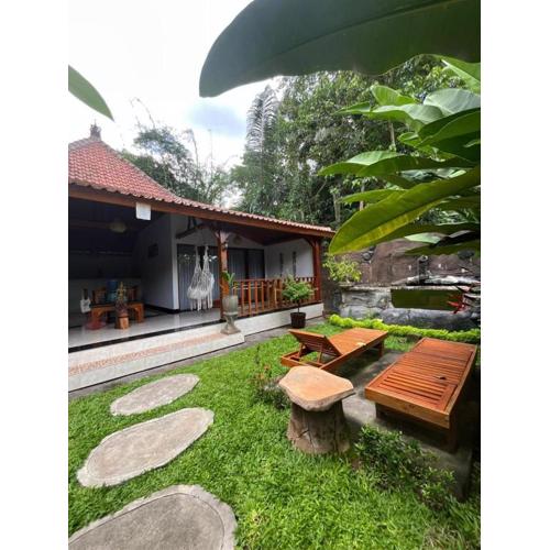 Pondok Sayan Homestay