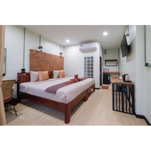 Pongphen Guesthouse - SHA Plus Certified