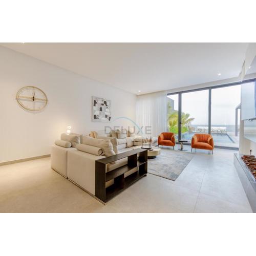 Pool and Sea Views 4BR and Assistant's Room Villa with Own Pool, Sharm - Al Dana Villa, Al Dana Island by Deluxe Holiday Homes