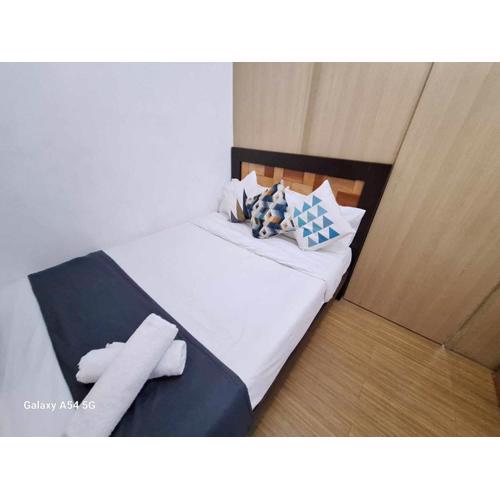 Pool View 1BR with WiFi in Grace Residence Taguig City