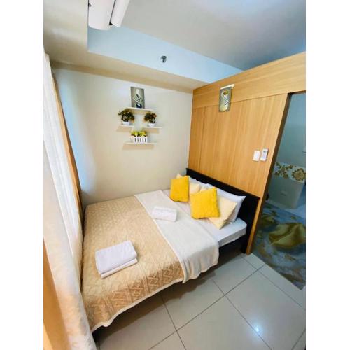 Pool view 333d near moa with balcony