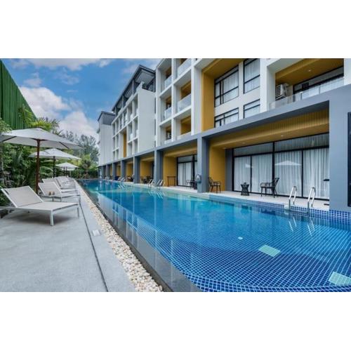 Pool View Wyndham Condo 1310